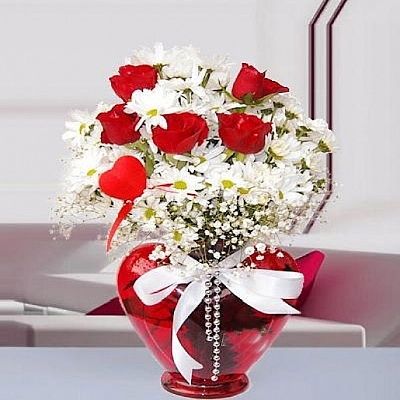 Kalp vazoda papatya ve gller